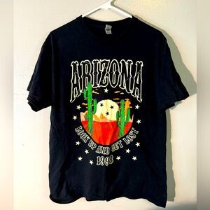 Arizona tshirt size large